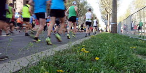 Beitragsbild des Blogbeitrags Vienna City Marathon 2022 mit Timon Theuer