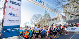 Beitragsbild des Blogbeitrags Durchatmen: Hannover Marathon 2022 war nicht zu kurz!