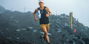 Beitragsbild des Blogbeitrags Weltrekord: Japaner läuft in 10 Stunden 4-mal auf den Mount Fuji 
