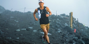 Beitragsbild des Blogbeitrags Weltrekord: Japaner läuft in 10 Stunden 4-mal auf den Mount Fuji