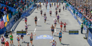 Beitragsbild des Blogbeitrags Boston Marathon 2023 Startliste: Bestes Damenfeld aller Zeiten! 