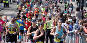 Beitragsbild des Blogbeitrags Boston Marathon 2023: Ergebnisse & Fotos 