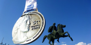 Beitragsbild des Blogbeitrags Alexander der Große Marathon: Etikettenschwindel, Werbetestimonial oder makedonischer Nationalstolz? 