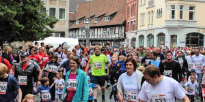 Beitragsbild des Blogbeitrags Strecke Braunschweiger Nachtlauf 2023 