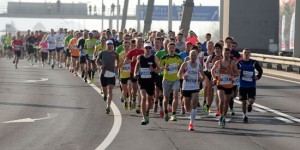 Beitragsbild des Blogbeitrags Erfolgreich Marathon laufen: 42 Tipps für 42 km