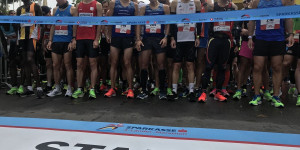 Beitragsbild des Blogbeitrags Weltrekordhalter bei 3-Länder-Marathon am Start 