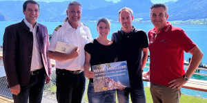 Beitragsbild des Blogbeitrags Laufen macht glücklich: Beim Wolfgangseelauf 2023!