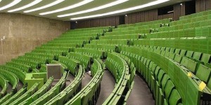 Beitragsbild des Blogbeitrags Crowdsourcing Umfrage – Uni Bayreuth