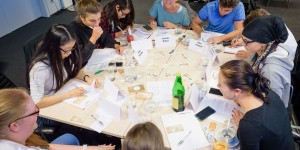 Beitragsbild des Blogbeitrags Workshop: Mit 50 ErstwählerInnen im Parlament #Elefantenrunde