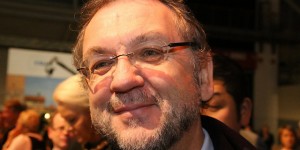 Beitragsbild des Blogbeitrags “Flüchtlinge haben Rechte, sie habe das Recht, Rechte zu haben.” – Heribert Prantl im Gespräch mit neuwal