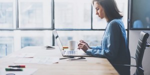 Beitragsbild des Blogbeitrags Jagd nach IT-Profis: Start-up-Umfeld soll Bewerber begeistern 