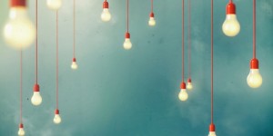 Beitragsbild des Blogbeitrags Kreativitätstechniken, die deiner Muse auf die Sprünge helfen