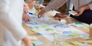 Beitragsbild des Blogbeitrags Brainstorming: 6 Tipps für die Suche nach den besten Ideen