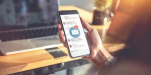Beitragsbild des Blogbeitrags Bessere E-Mails schreiben: 5 Dinge, die du sofort optimieren kannst