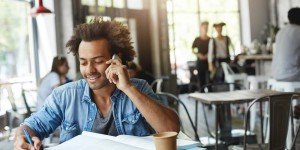 Beitragsbild des Blogbeitrags Der stete Wandel der Arbeitswelt – Wie mobile Technologien unser Verhalten verändern