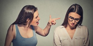 Beitragsbild des Blogbeitrags Unhöfliches Verhalten im Büro ist ansteckend