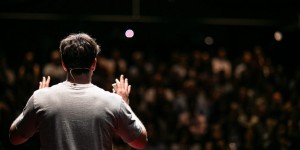 Beitragsbild des Blogbeitrags Mehr Herzlichkeit: Wie gelingt Recruitment Marketing?