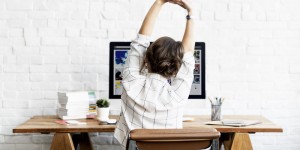 Beitragsbild des Blogbeitrags Frühjahrsmüdigkeit? Was Mitarbeiter munter macht