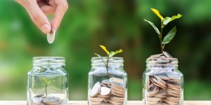 Beitragsbild des Blogbeitrags Finanztipps vom Profi – Teil 3.2: So teilst du dein Gehalt richtig ein