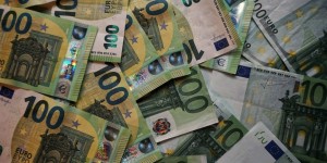 Beitragsbild des Blogbeitrags Jahresbruttogehalt: Sind es 12 oder 14 Monate?