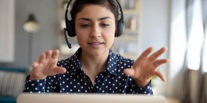 Beitragsbild des Blogbeitrags Vorstellungsgespräch per Video: Bewerben von zuhause aus