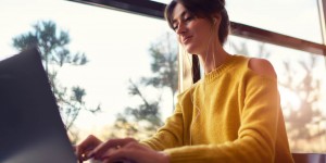 Beitragsbild des Blogbeitrags Produktiv arbeiten im Homeoffice: 5 Tipps für mehr Konzentration