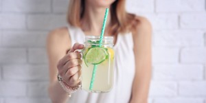 Beitragsbild des Blogbeitrags Hitzefrei? Wie du heiße Tage auch im Job gut überstehst