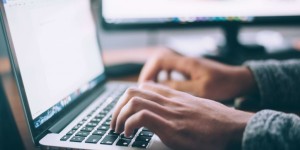 Beitragsbild des Blogbeitrags Online-Bewerbung: 5 Tipps fürs Freitextfeld