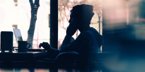 Beitragsbild des Blogbeitrags Geld verdienen im Internet: Wie man Blogging zum Job macht
