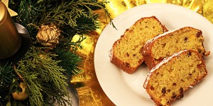 Beitragsbild des Blogbeitrags Früchtekuchen – Perfekt für die Adventszeit 