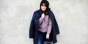 Beitragsbild des Blogbeitrags Winter/Spring Outfit – Alltagslook mit Steppmantel und Sneakers 