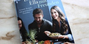 Beitragsbild des Blogbeitrags Buch Review – Deliciously Ella mit Freunden