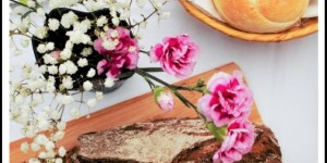 Beitragsbild des Blogbeitrags Frühstück aus der Hofer Backbox – gesund, herzhaft oder süß