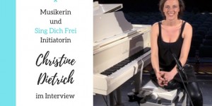 Beitragsbild des Blogbeitrags Musikerin und Sing dich frei-Kongress Initiatorin Christine Dietrich im Karriere Talk 
