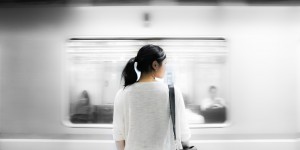 Beitragsbild des Blogbeitrags Kein Ausweg in Sicht? Dann ändere deine Perspektive – 5 Sichtweisen wie du Probleme zu Möglichkeiten machen kannst 