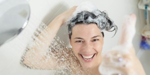 Beitragsbild des Blogbeitrags Warum wir die besten Ideen unter der Dusche haben 