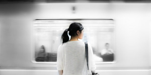 Beitragsbild des Blogbeitrags Kein Ausweg in Sicht? Dann ändere deine Perspektive – 5 Sichtweisen wie du Probleme zu Möglichkeiten machen kannst