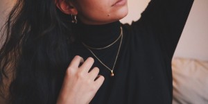 Beitragsbild des Blogbeitrags Das perfekte Geschenk: ein personalisiertes Schmuckstück