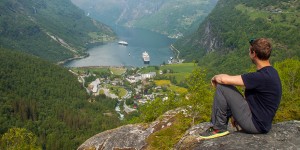 Beitragsbild des Blogbeitrags Geirangerfjord: Mit dem Auto zum schönsten Fjord Norwegens