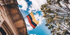 Beitragsbild des Blogbeitrags ¡Adiós Austria, Hola Colombia! – Warum ich zum Spanisch lernen nach Kolumbien reise