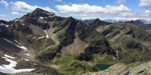 Beitragsbild des Blogbeitrags Bergwanderung in Osttirol: Unterwegs zum Geigensee und Regenstein 