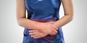 Beitragsbild des Blogbeitrags Colitis Ulcerosa – Symptome, Ursachen, Behandlung, Ernährung & Verlauf