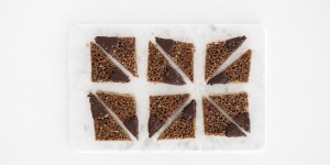 Beitragsbild des Blogbeitrags Rezept: Vegane Nussecken 