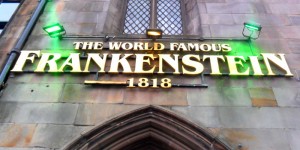 Beitragsbild des Blogbeitrags Edinburgh – Zu Gast bei Dr. Jekyll und Mr. Frankenstein