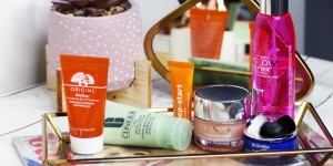 Beitragsbild des Blogbeitrags {Must-haves} Meine Tipps zur Hautpflege im Sommer 