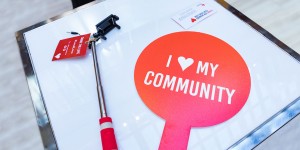 Beitragsbild des Blogbeitrags UWGT Solves Unignorable Issues with #Locallove  “Social Media Plays a Crucial Role in Impacting Social Change.” 