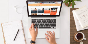 Beitragsbild des Blogbeitrags Why You Should Add a Social Wall to Your Next Virtual Event “Embedding a social wall on our website allowed attendees to see a wide variety of our assets quickly and all at once.”