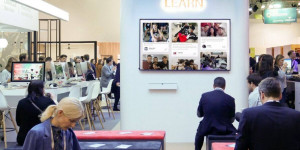 Beitragsbild des Blogbeitrags Why College Campus Digital Signage Is Better Than an Information Hub And How Social Media Can Take College Campus Digital Signage to the Next Level