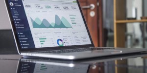 Beitragsbild des Blogbeitrags How To Measure Content Effectiveness with Social Media Content KPIs 