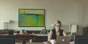 Beitragsbild des Blogbeitrags A Marketer’s Guide to Making Your Own GIF 